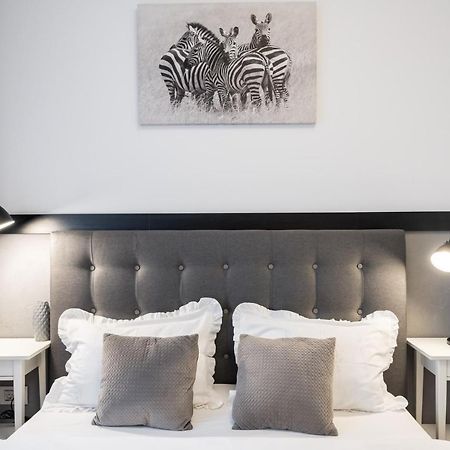 Happy Bubble I Timpuri Noi 1Br Apt 4 Ppl Bucureşti Ngoại thất bức ảnh