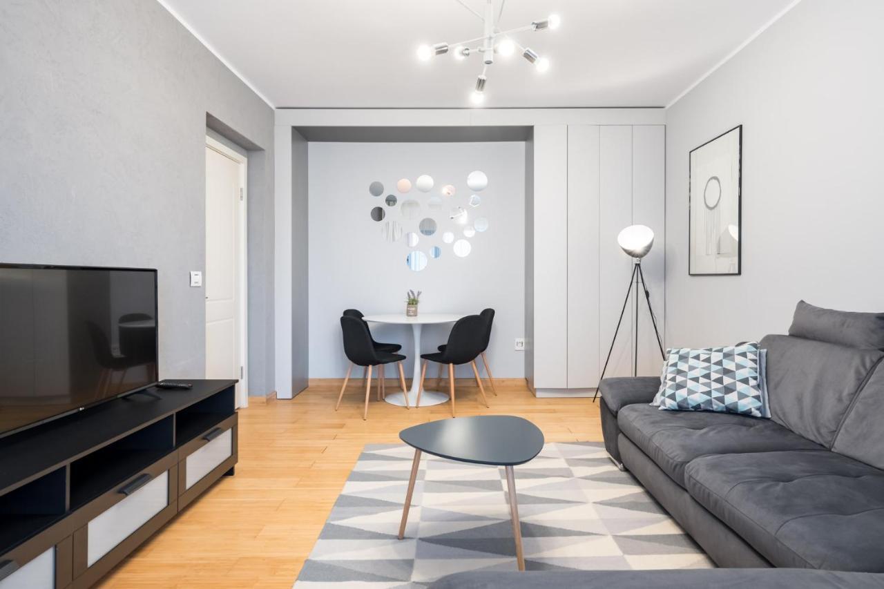 Happy Bubble I Timpuri Noi 1Br Apt 4 Ppl Bucureşti Ngoại thất bức ảnh