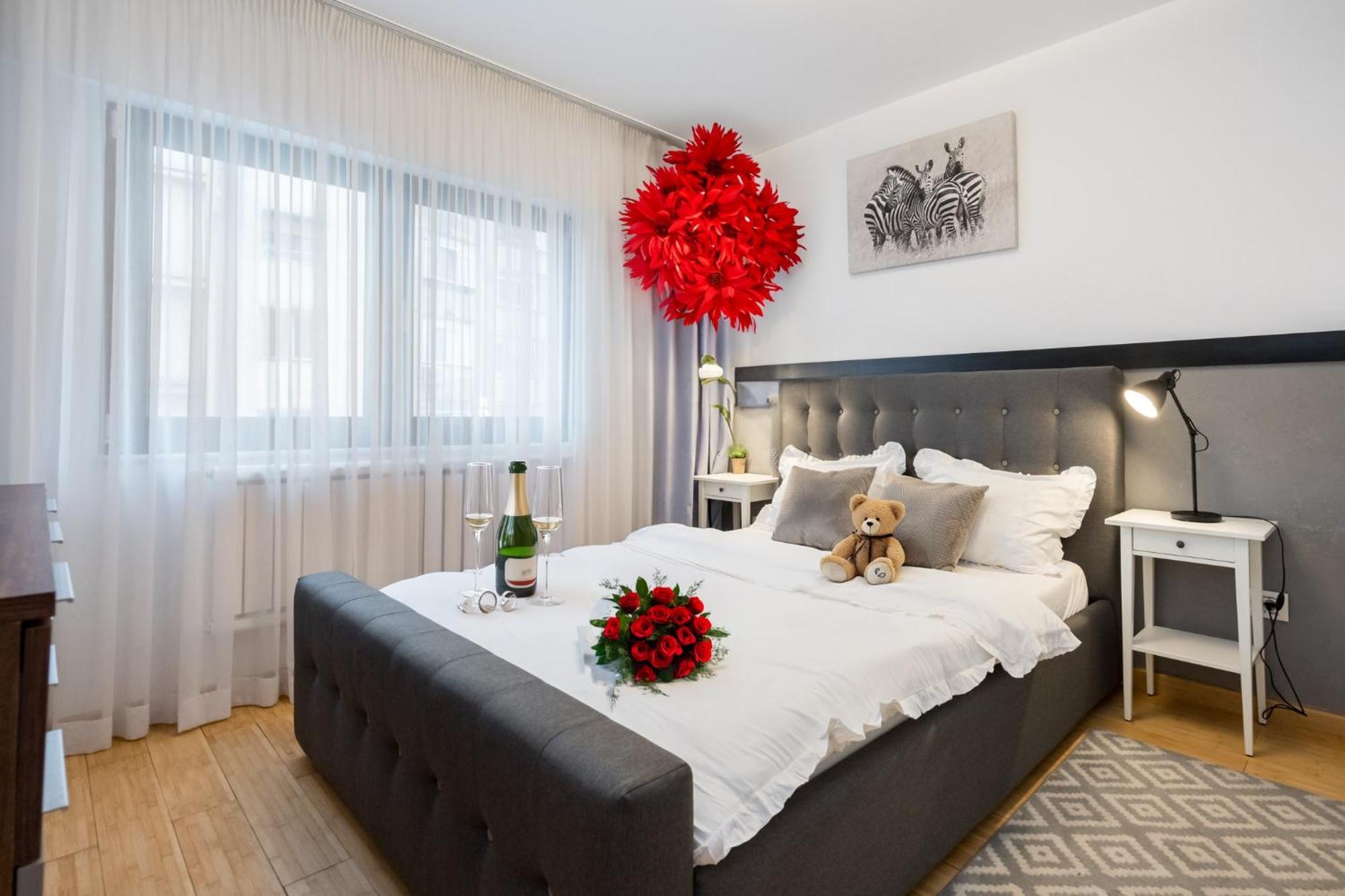 Happy Bubble I Timpuri Noi 1Br Apt 4 Ppl Bucureşti Ngoại thất bức ảnh